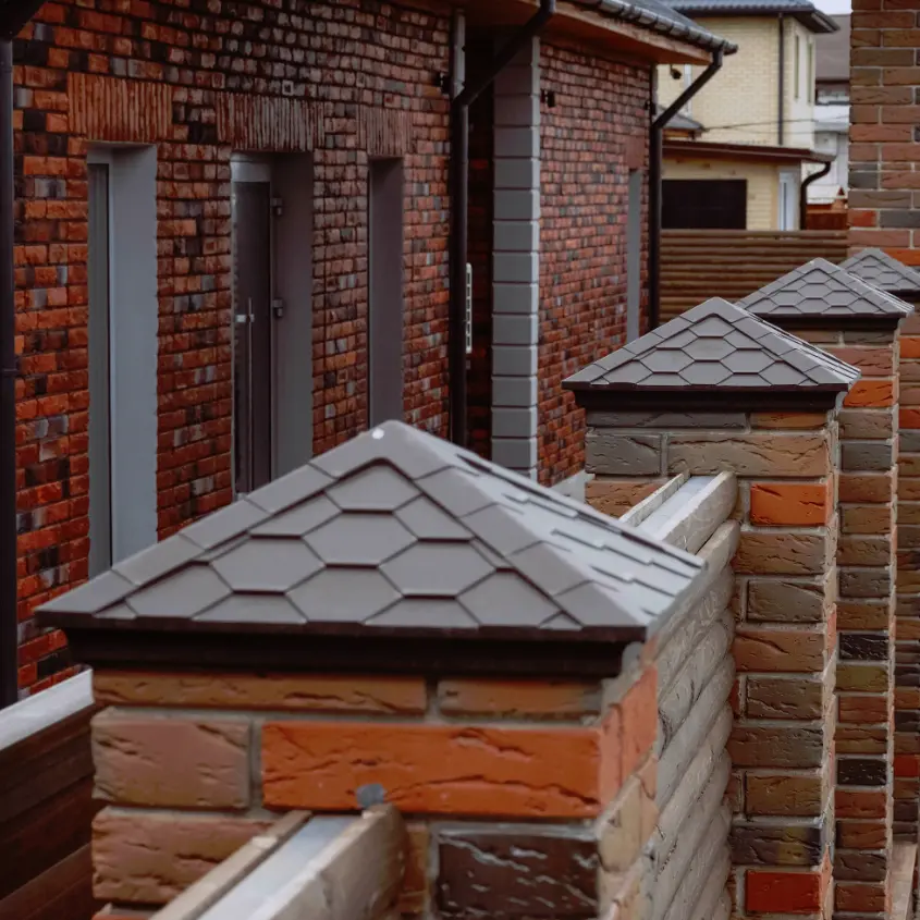 Фото 6 колпак Everest Коричневый для столбов забора