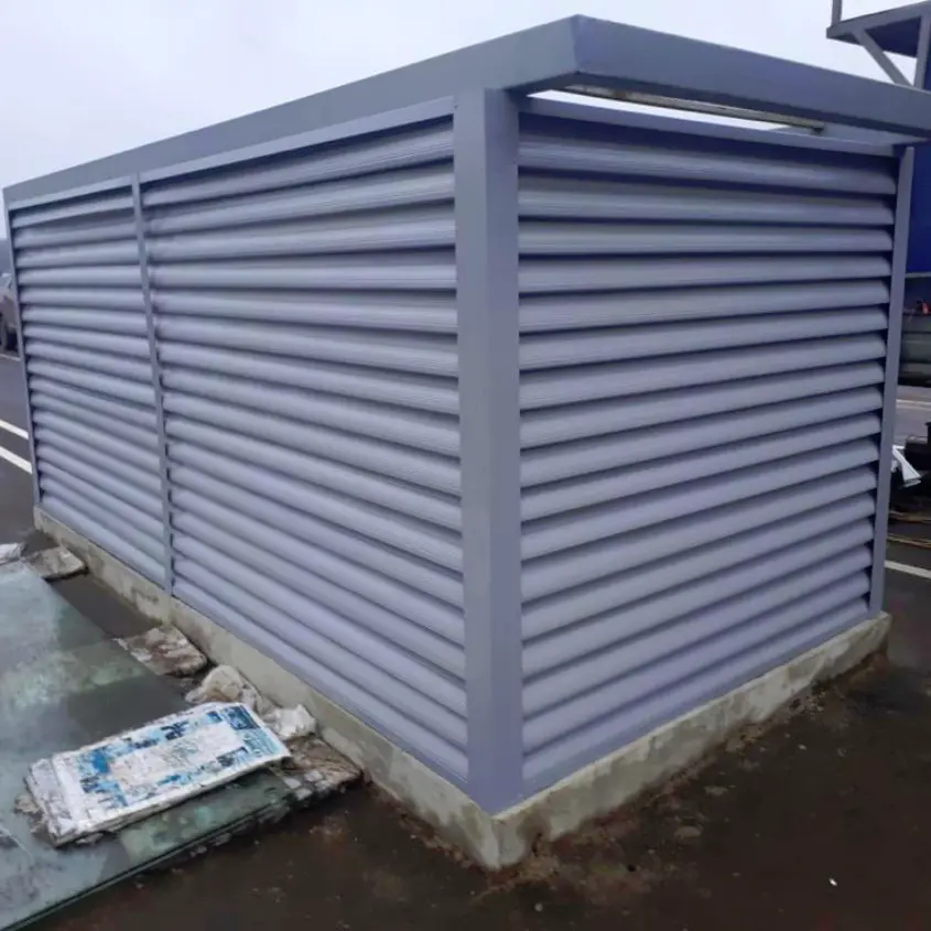 Фото 4 отделка вентиляционной шахты ламелями Еврожалюзи RAL7004 Серый