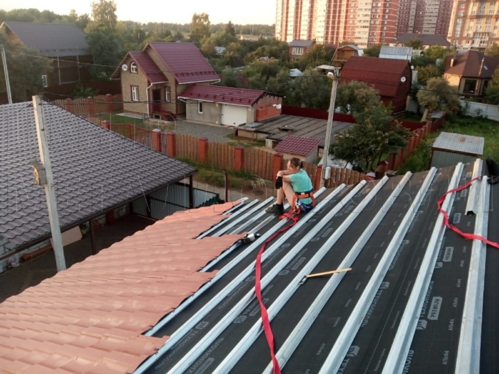 Металлочерепица Геркулес 8004 терракотовый Стальной Бархат от Центра Металлокровли в Элисте