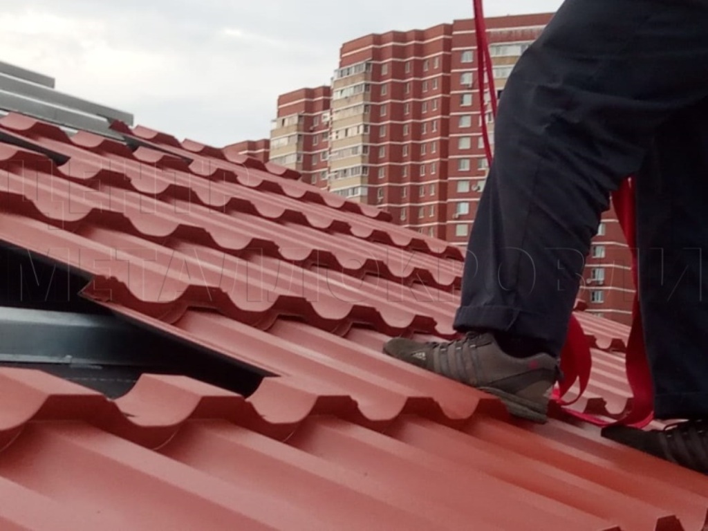 Металлочерепица Геркулес 8004 терракотовый Стальной Бархат от Центра Металлокровли в Элисте